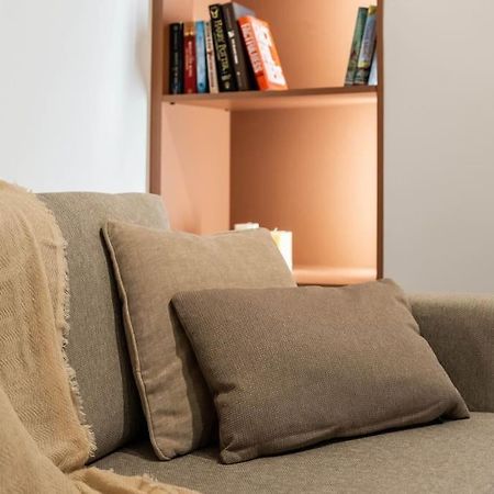 Delightful Sense 2Bd Apt In Kolonaki 7 Min To Metro Атина Екстериор снимка