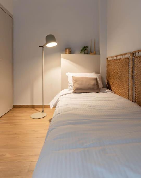 Delightful Sense 2Bd Apt In Kolonaki 7 Min To Metro Атина Екстериор снимка